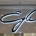 Световые рекламные вывески