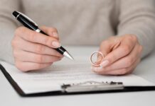 Влияет ли развод на банкротство: подробности