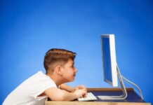 Почему подростки выбирают графический дизайн: от увлечения до профессии